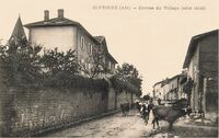 Civrieux - Entrée du Village