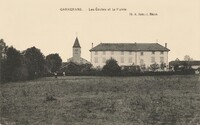 Les Écoles et la Mairie