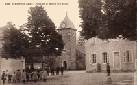 Place de la Mairie et l'Église