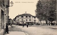 L'Entrée par la Route de Lyon