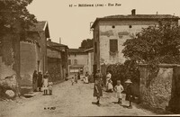 Une Rue du Village