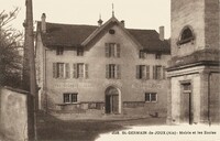 Mairie et les Ecoles