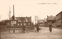 La Bouteille - La Place