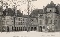 L'Hôtel de Ville 