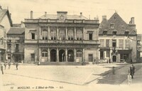 L'Hôtel de Ville 