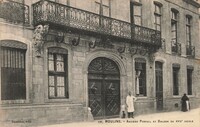 Ancien portail et Balcon du XVIIe Siècles