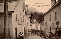 Allos - La Grande Rue