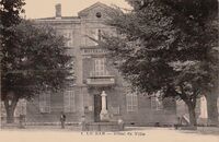 L'Hôtel de Ville 