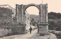 Entrée du Caf Martin