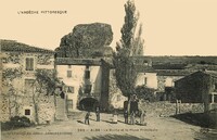 La Roche et la Place Principale