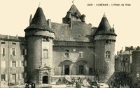 L'Hôtel de Ville 