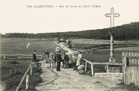 Sur la Route du Mont Chaix