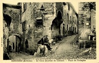 Le Vieux Quartier du Château - Place Triomphe