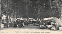 Le Quai Farconnet un Jour de Marché