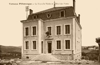 Vernoux-en-Vivarais - La Nouvelle Mairie et Hôtel des Postes
