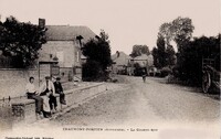 Chaumont-Porcien - La Grande Rue