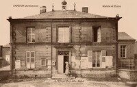 La Mairie et l'École