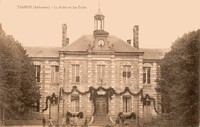 Tagnon - La Mairie et les 'Écoles
