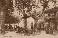 Les Cabannes - La Place