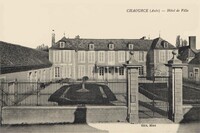 L'Hôtel de Ville 