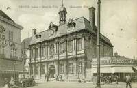 Hôtel de Ville 