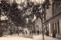 Avenue de la Gare et Ecole Communale
