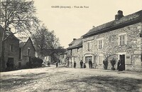 Gages - Montrozier - Place du Pont