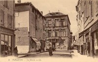 Tarascon - La Mairie