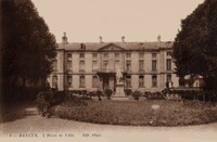 L'Hôtel de Ville 