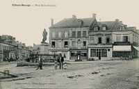 Villers-Bocage - Place Richard Lenoir