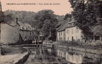 Champs-sur-Tarentaine-Marchal - Vue Prise du Lavoir