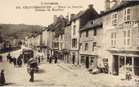 Chaudes-Aigues - Place du Gravier - Avenue de Bourbon