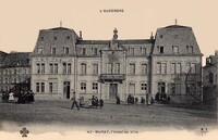 L'Hôtel de Ville 
