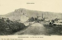 Neussargues en Pinatelle - Le Rocher de Laval