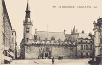 L'Hôtel de Ville 