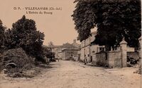 L'Entrée du Bourg