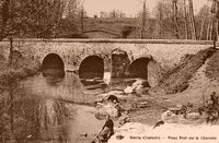 Vieux Pont sur la Charente - Lavandières