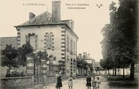 Place de la République -Ecole de Garçons