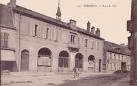 L'Hôtel de Ville 