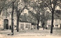 Saulzais-le-Potier - Place du Marché