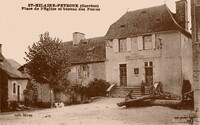 Saint-Hilaire-Peyroux - Place de L'Eglise et Bureau des Postes