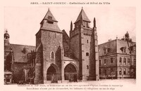 L'Hôtel de Ville 