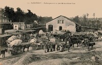 Embarquement un jour de marché en Gare