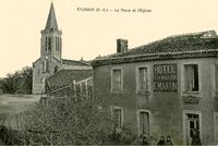 Saint Maurice Étusson - La Place et L'Eglise