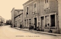 Montoison - La Poste et la Mairie