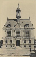 L'Hôtel de Ville 