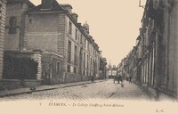 Le Collège Geoffroy Saint-Hilaire