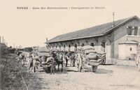 Voves  - Les Villages Vovéens - Gare des Marchandises -Chargement de Grains