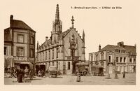L'Hôtel de Ville