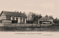 Les Écoles et la Mairie